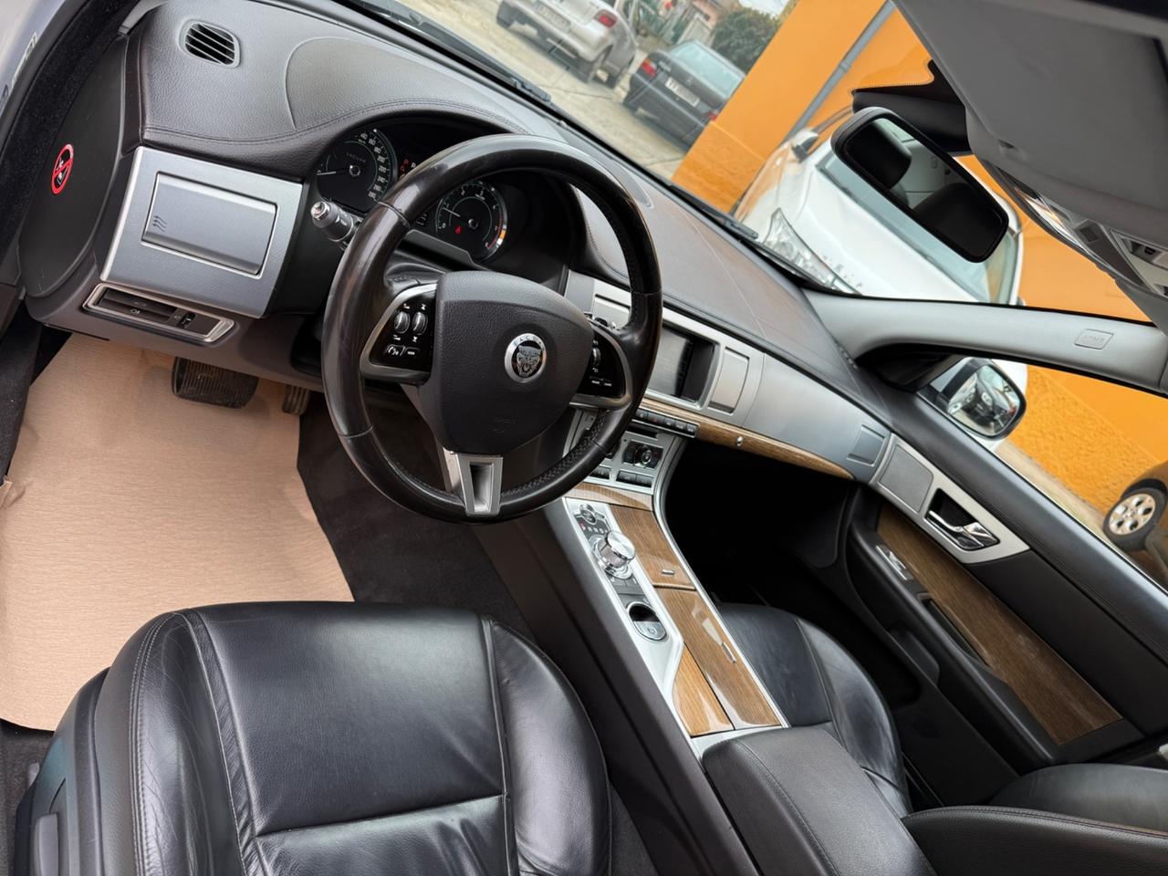 Jaguar XF 2.2 D 190 CV