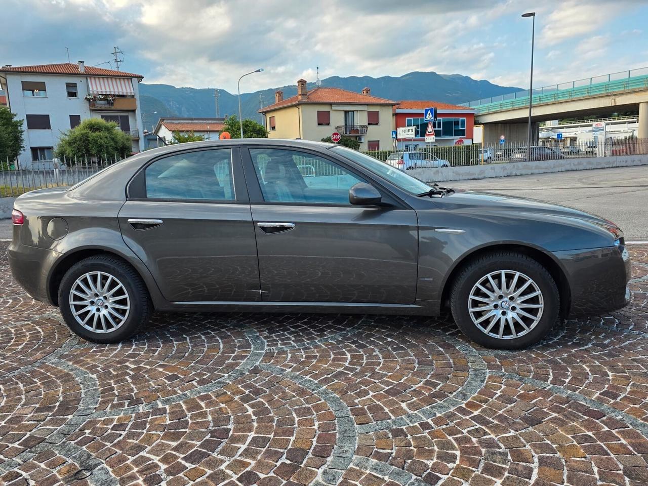 Alfa Romeo 159 2.2 JTS 16V Distinctive