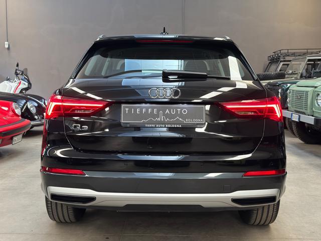 AUDI Q3 35 TDI quattro S tronic Business Advanced