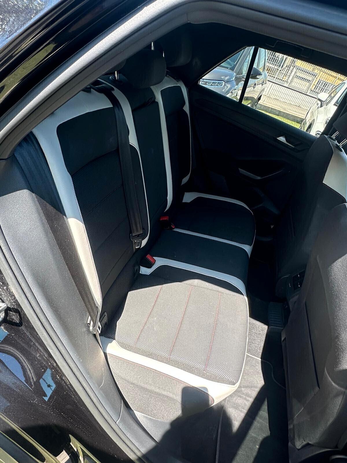 Volkswagen T-Roc 2.0 TDI 150CV 4MOTION 2018 AUTOMATICO -INT PELLE- COCKPIT