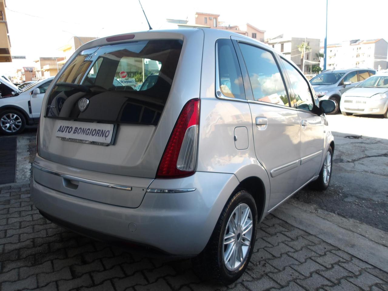 Lancia Musa 1.3 mjt Platinum c/sens.parc. s/TA