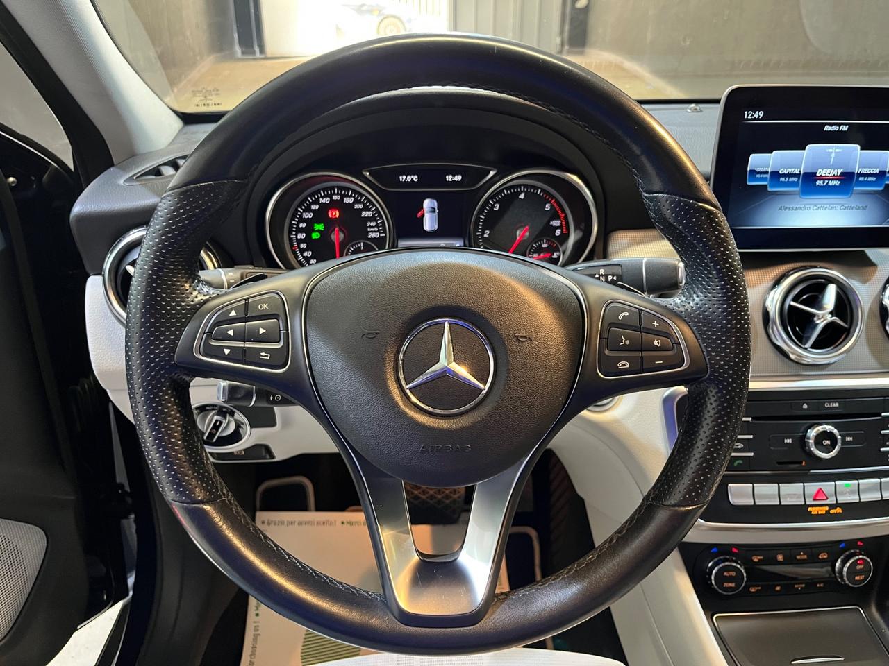 Mercedes-benz GLA 200 d Automatic Sport