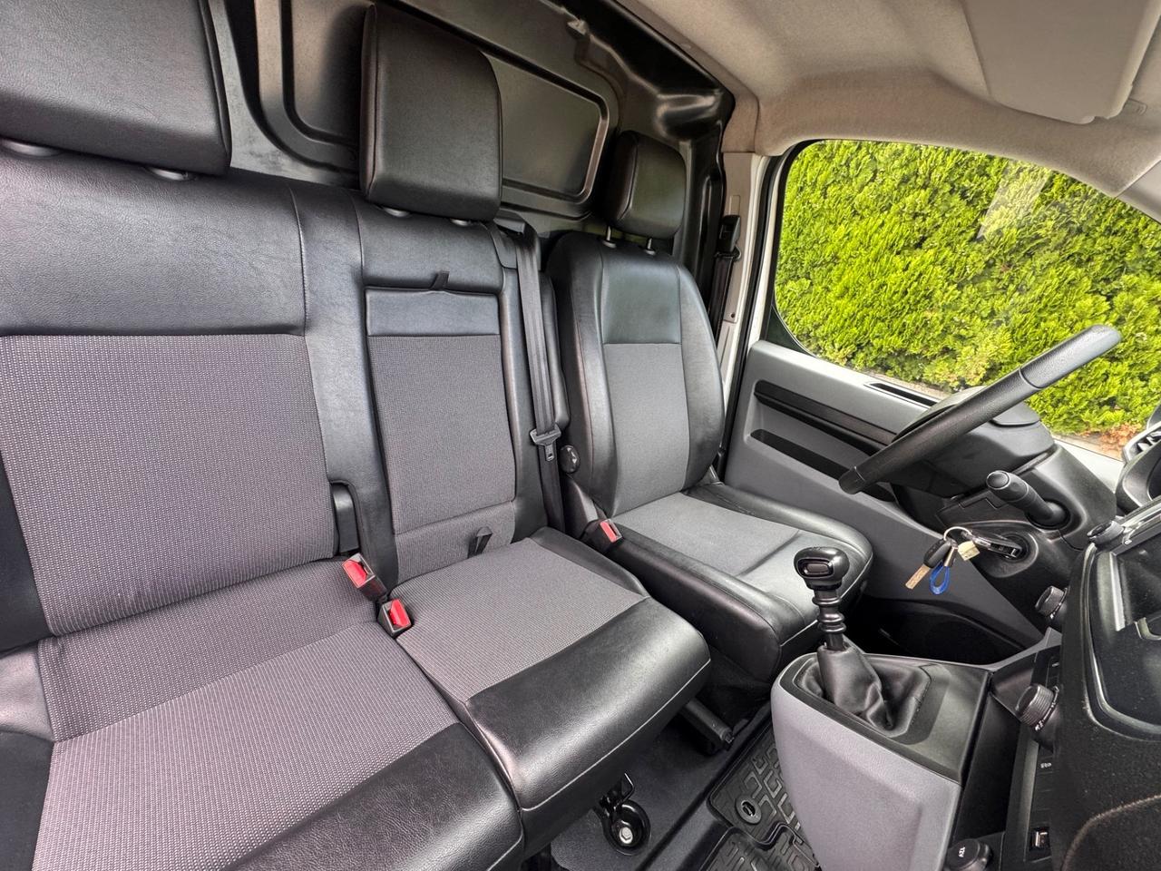 Peugeot Expert BlueHDi 100 PC-TN Combi Compact