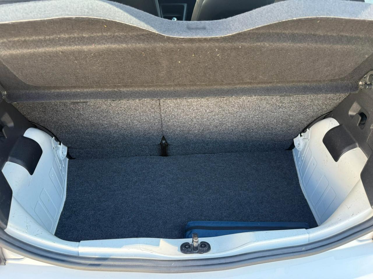 Volkswagen up! 1.0 5p. eco move BlueMotion Technology