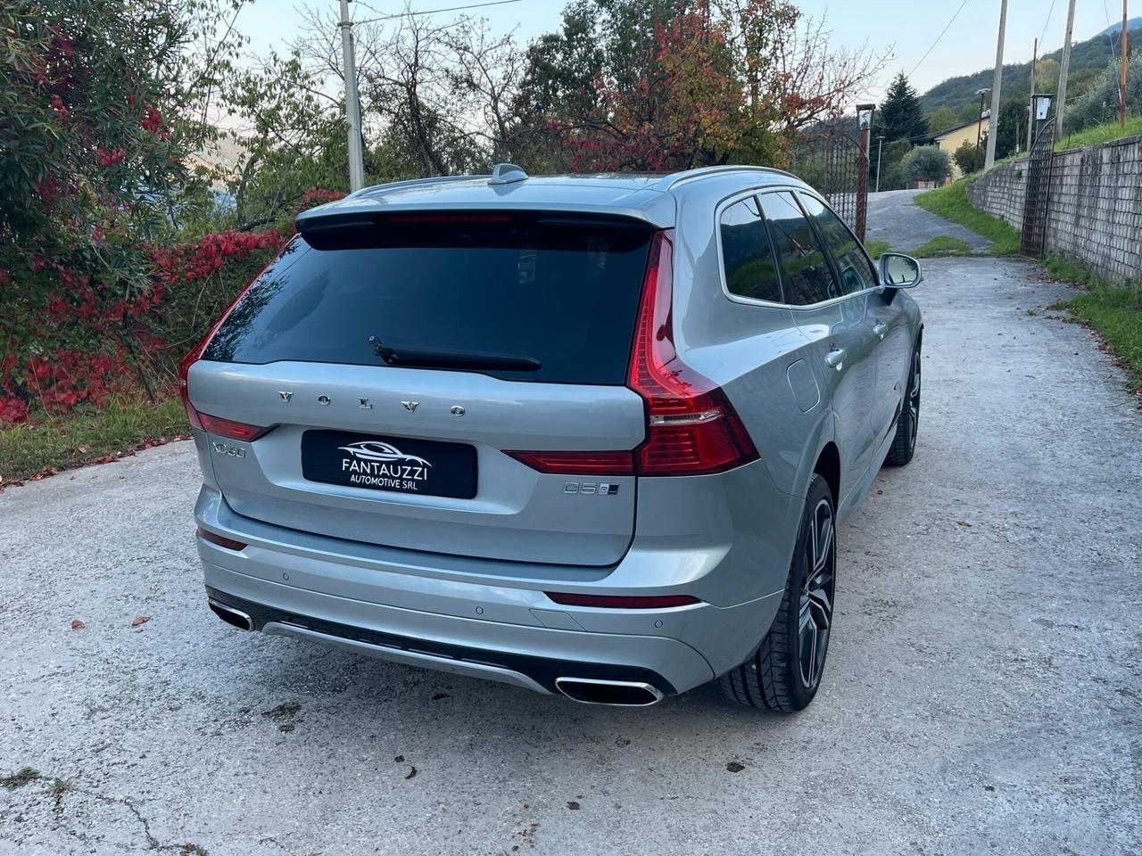 Volvo XC 60 XC60 D5 AWD Geartronic R-design