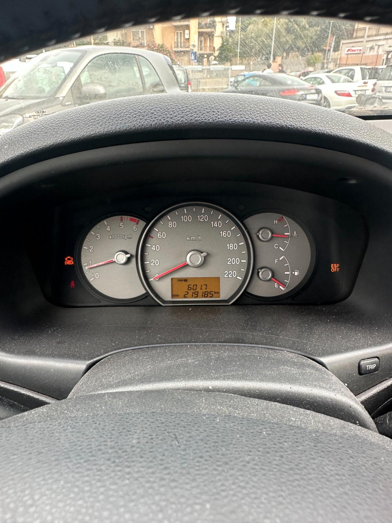 Kia Carens 2.0 16V CRDi VGT EX Class