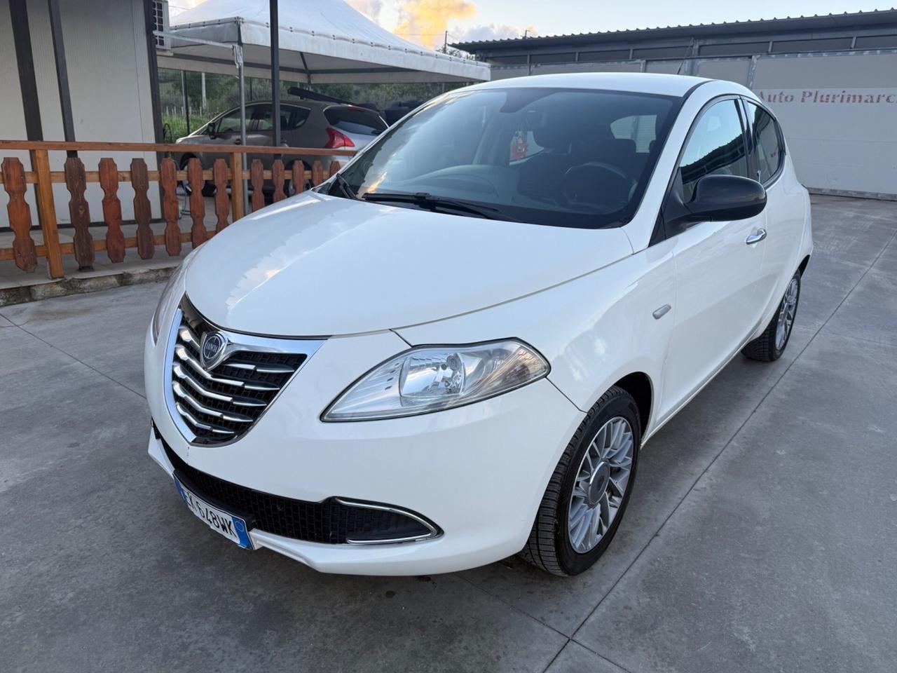 Lancia Ypsilon 1.3 MJT 16V 95 CV 5 porte S&S Gold