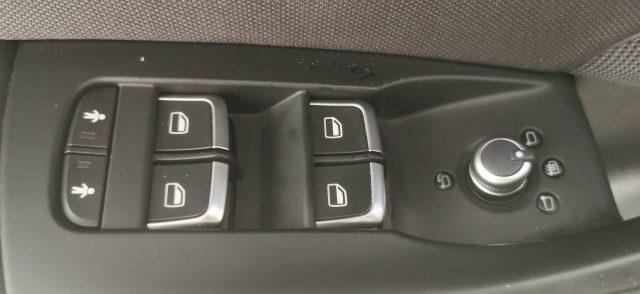 AUDI Q3 40 TFSI quattro S tronic Business Advanced
