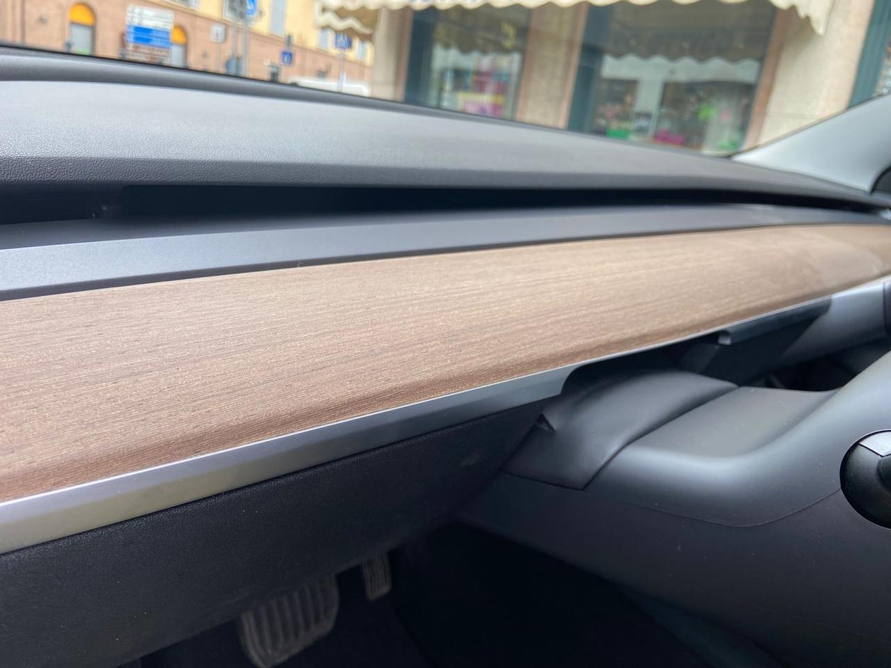 Tesla Model 3 Long Range