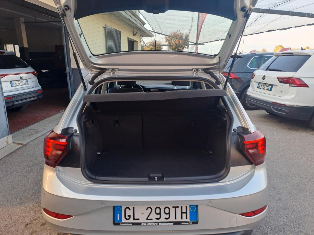 Volkswagen Polo 1.0 TSI 95CV Life - OK NEOPATENTATI