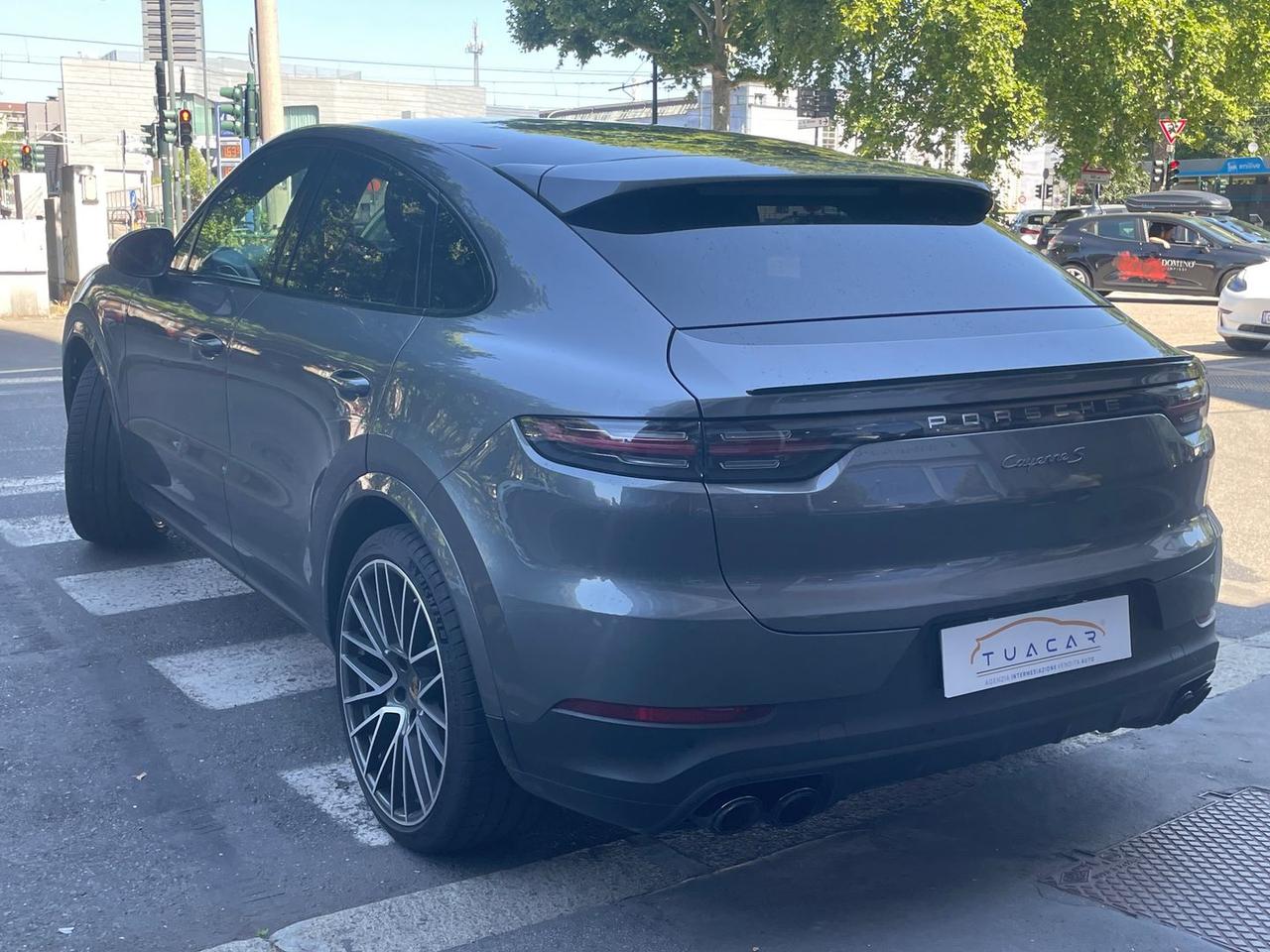 Porsche Cayenne Platinum Edition 3.0 S #6026