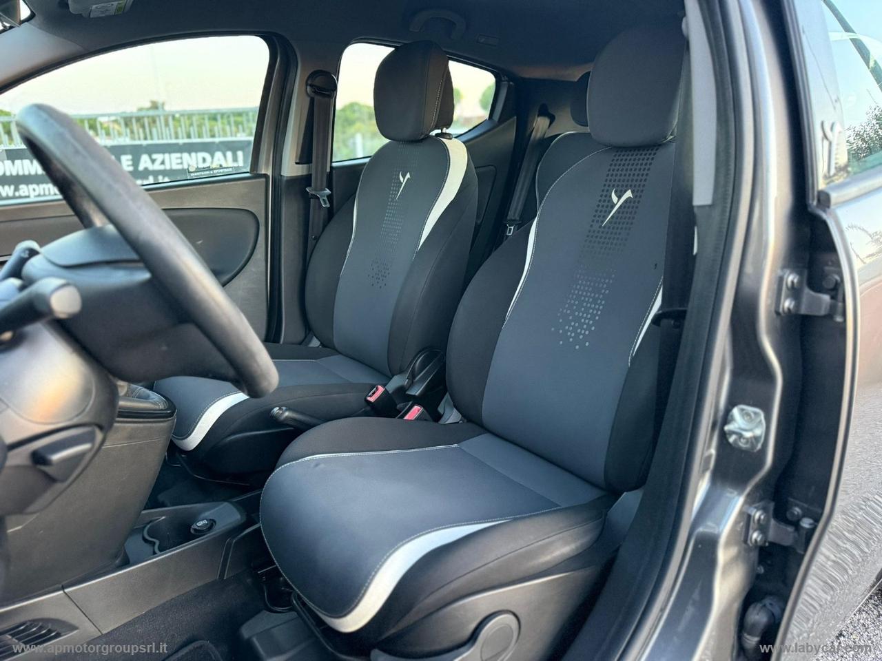 LANCIA Ypsilon 1.2 69 CV 5p. S&S ELEFANTINO BLU