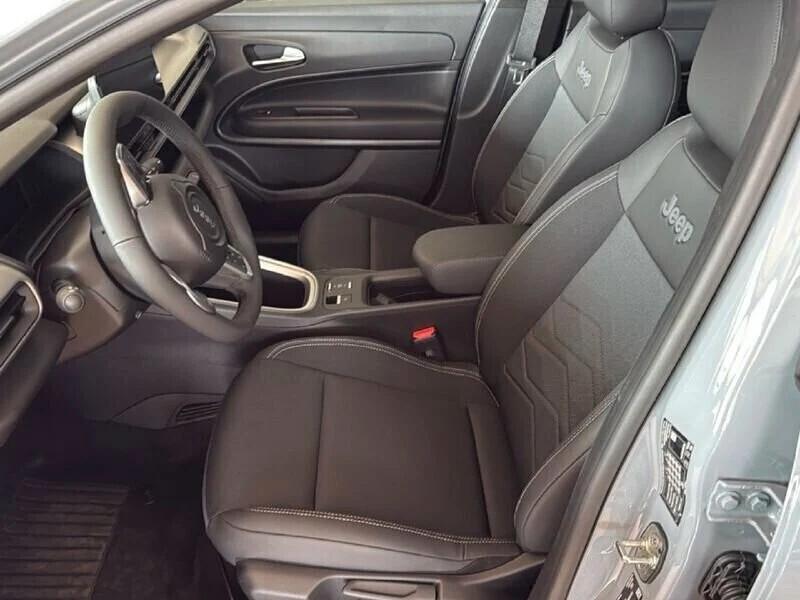 Jeep Avenger 1.2 Turbo 110 CV e-Hybrid Altitude