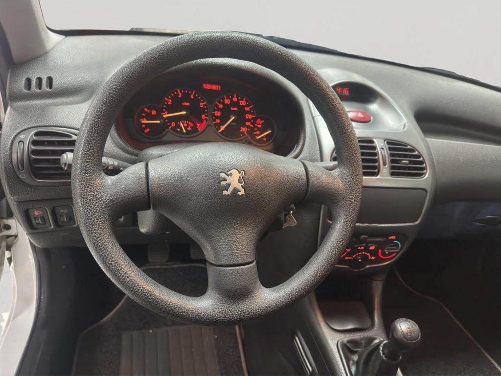 PEUGEOT 206 1.6 3p. XS