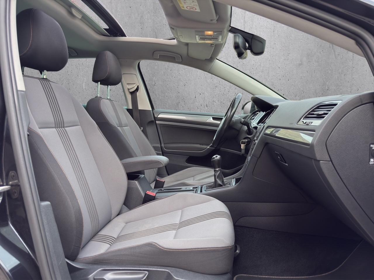 Volkswagen Golf 1.6 TDI 110 CV 5p. Sport Edition R LINE