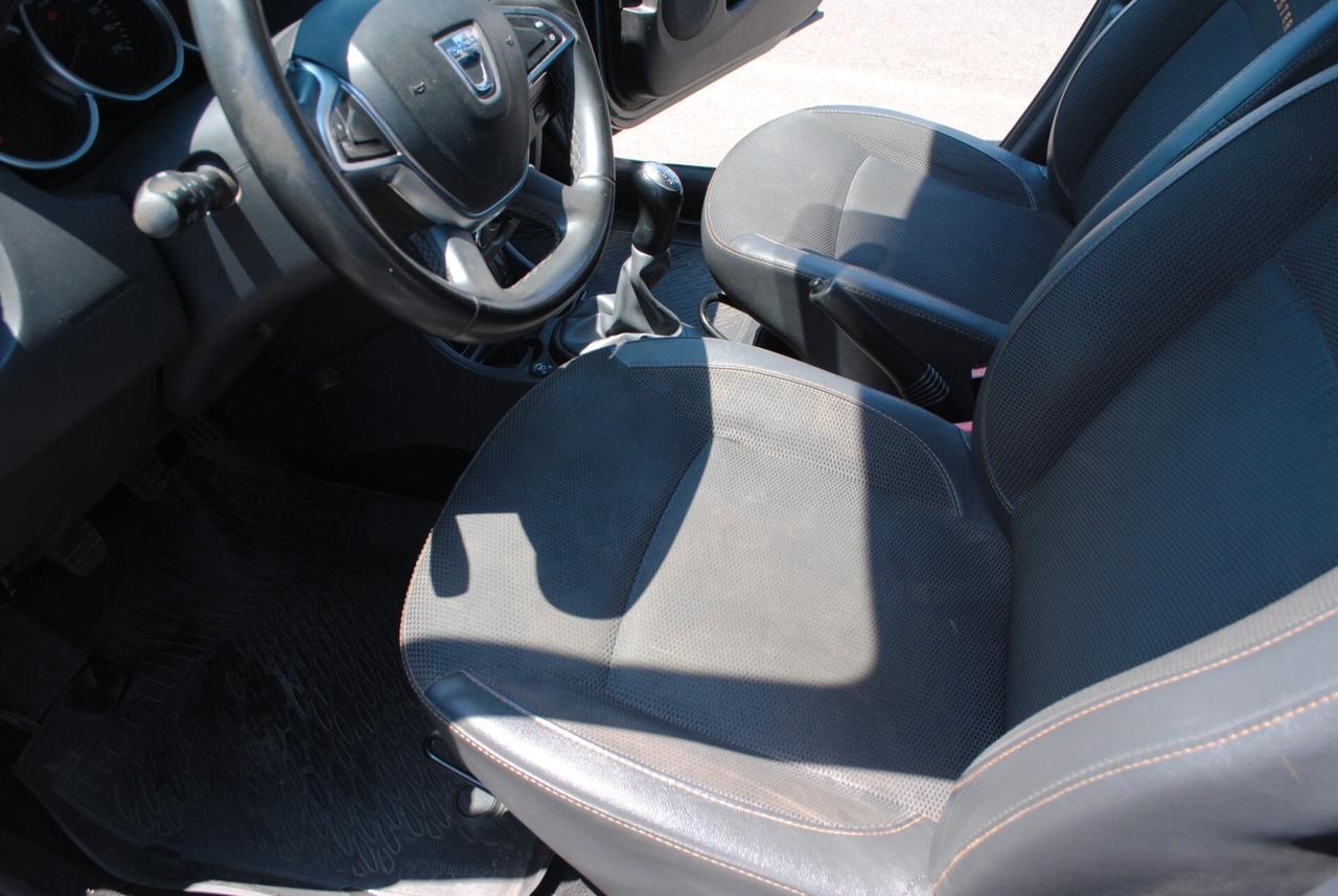 DACIA DUSTER 1.6 114 CV BENZ/GPL SERIE SPECIAL BRAVE