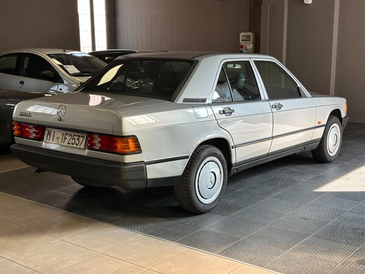 Mercedes-benz 190 2.0 E 122cv - Unico Proprietario