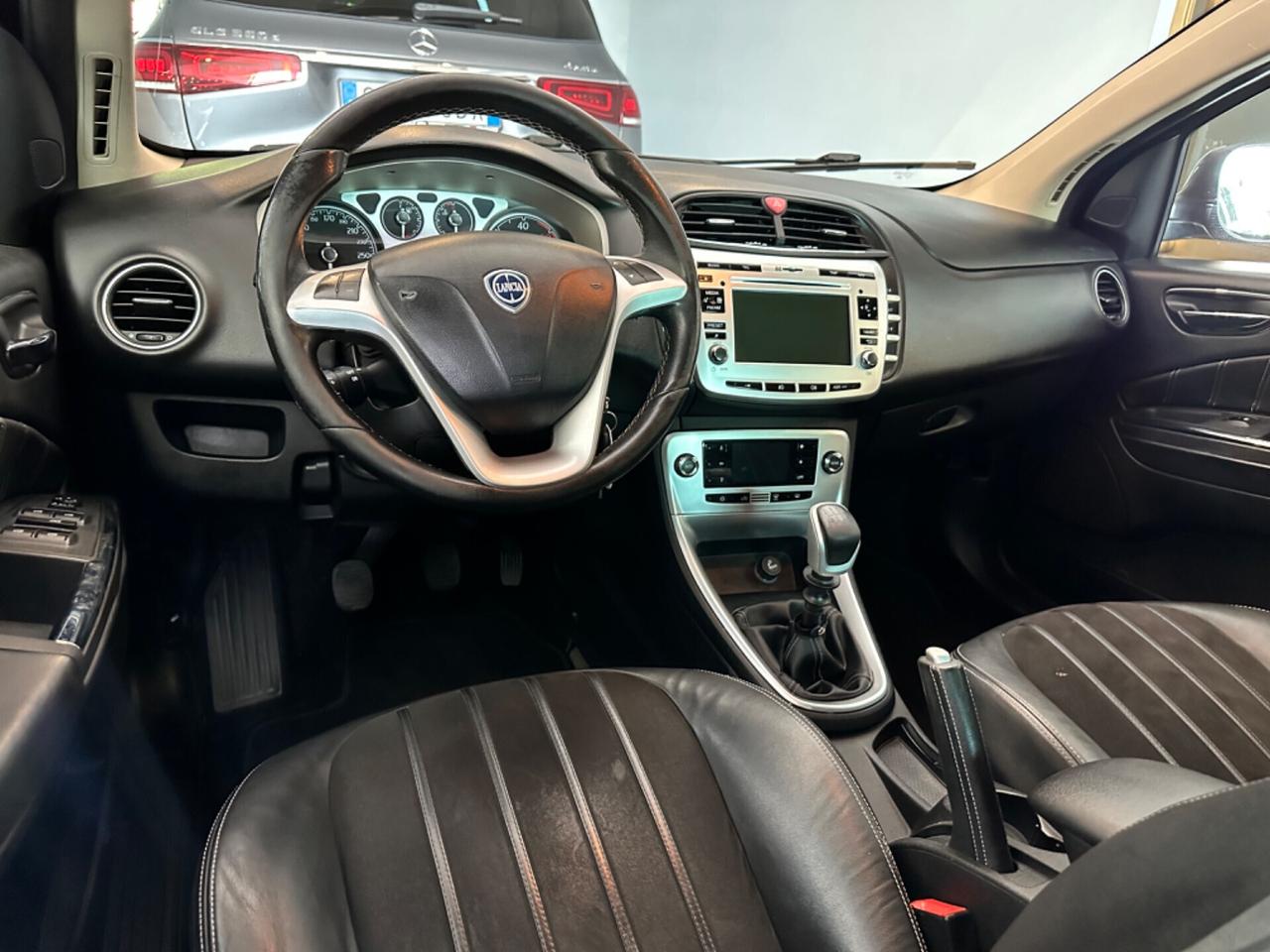 Lancia Delta 1.6 MJT DPF Platino