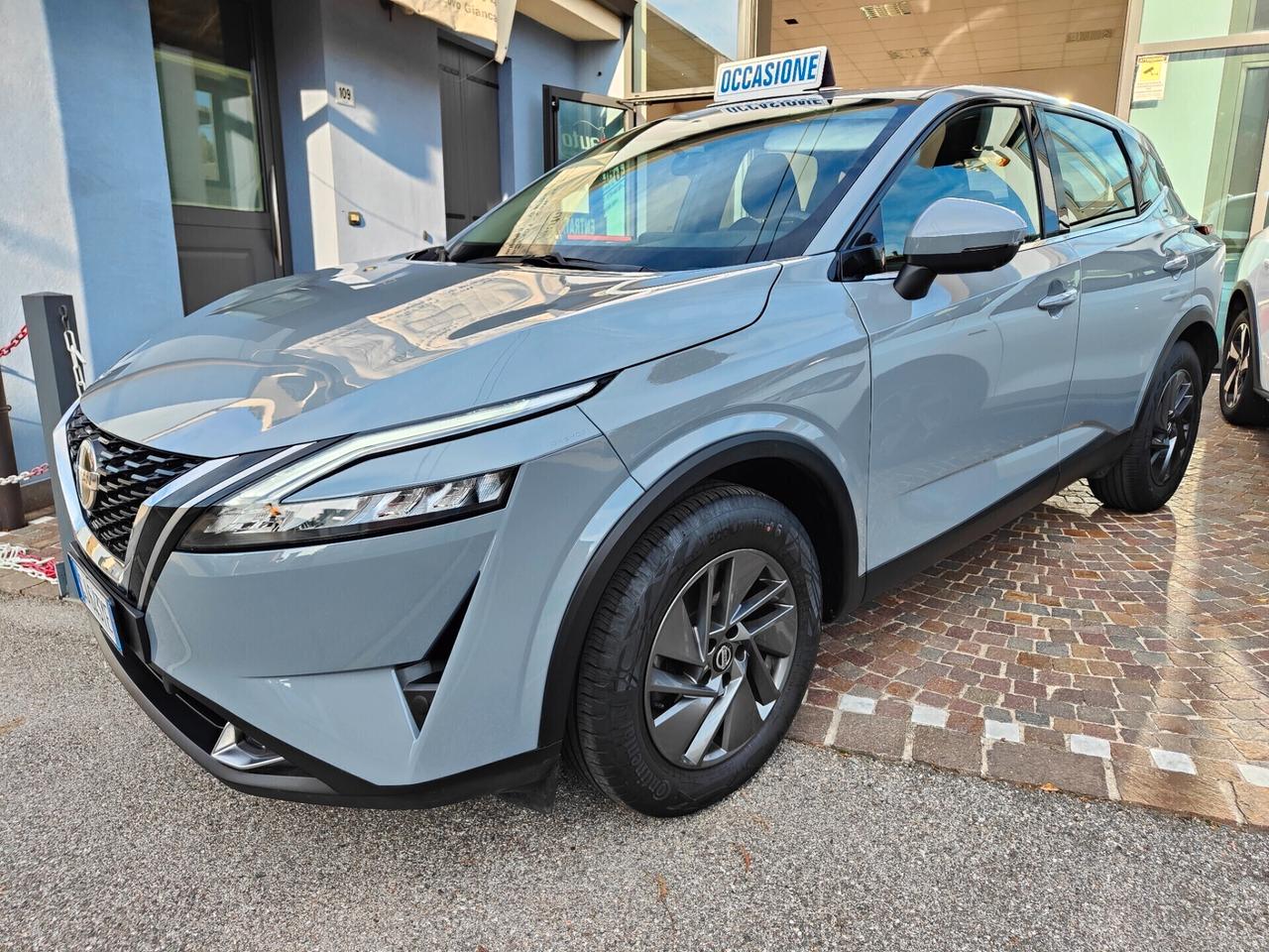 Nissan Qashqai MHEV 140 CV Business
