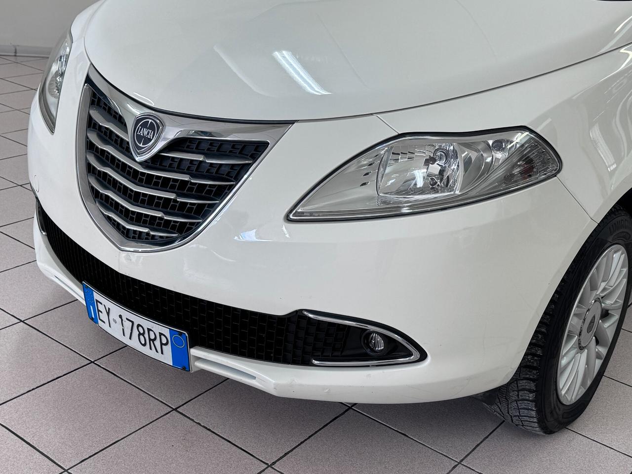 LANCIA YPSILON 0,9 METANO (CONTOVENDITA)