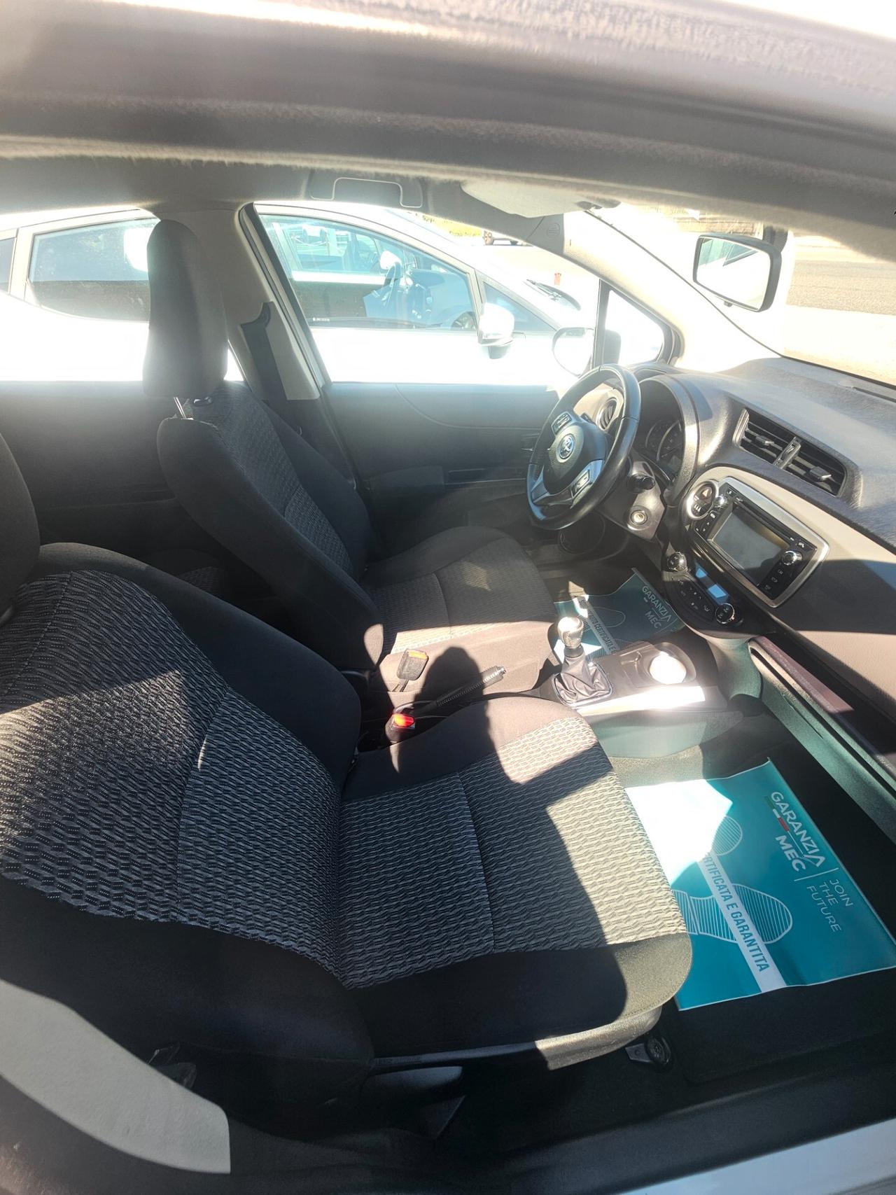 Toyota Yaris 1.0 5 porte Lounge
