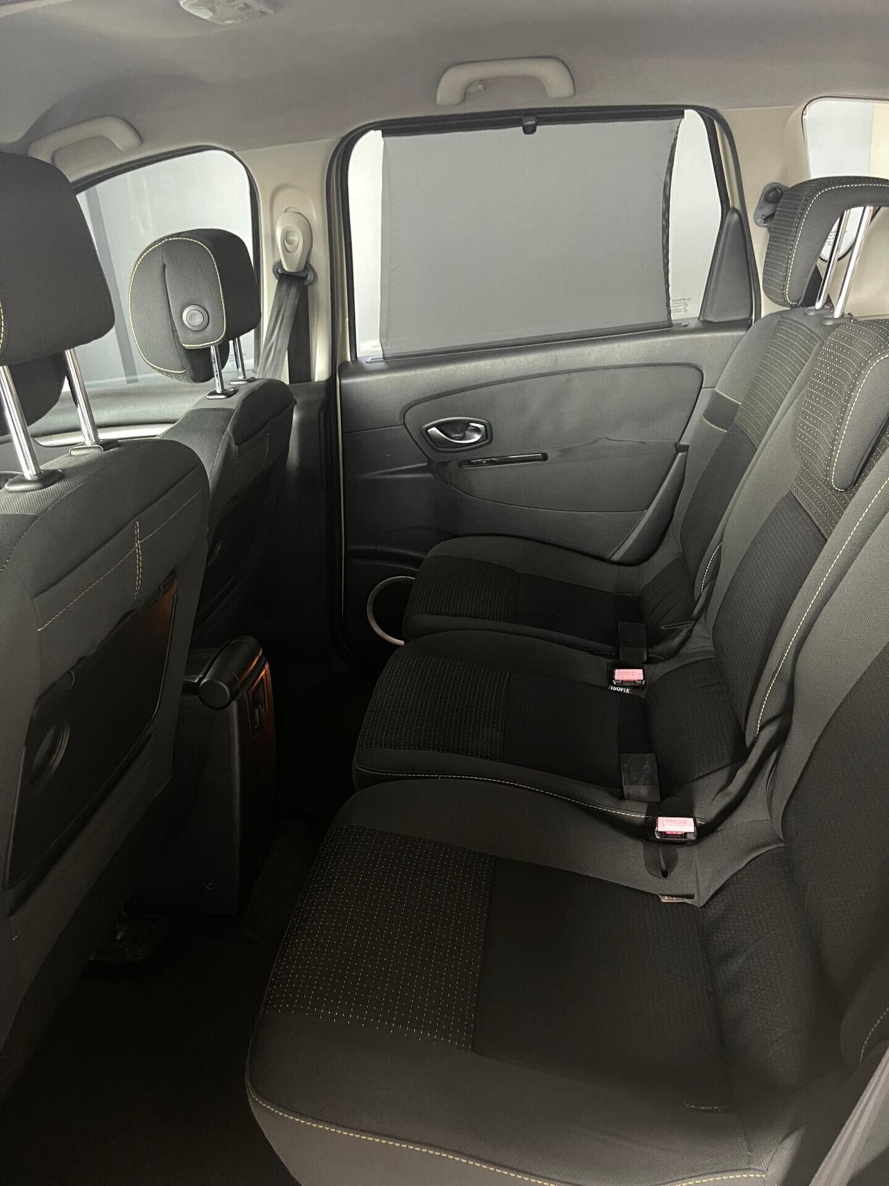 Renault Scenic X-Mod 1.9 dCi 130CV Luxe