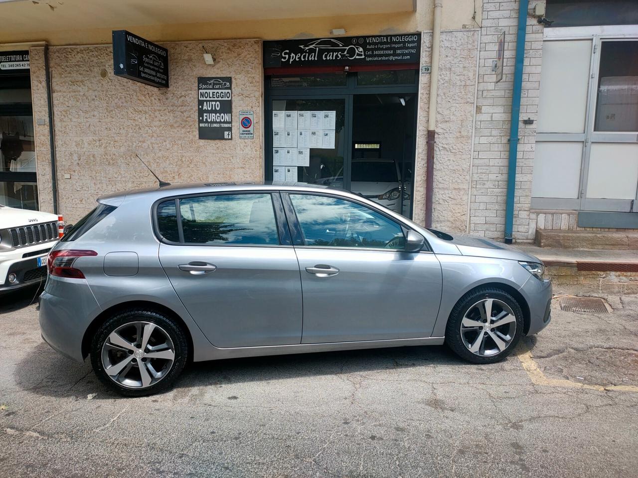 Peugeot 308 BlueHDi 130 S&S Allure
