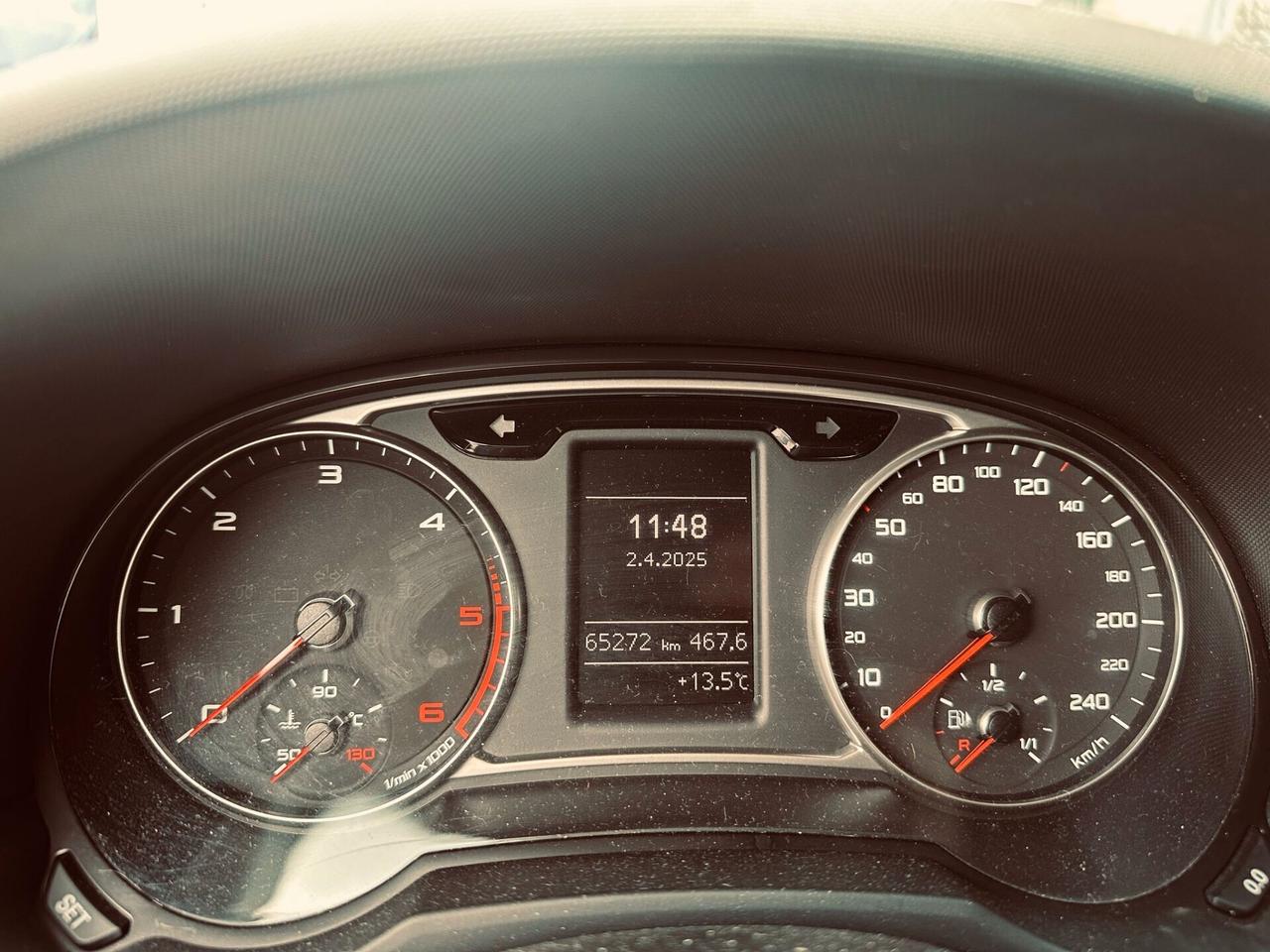 Audi A1 1.6 TDI S line edition plus
