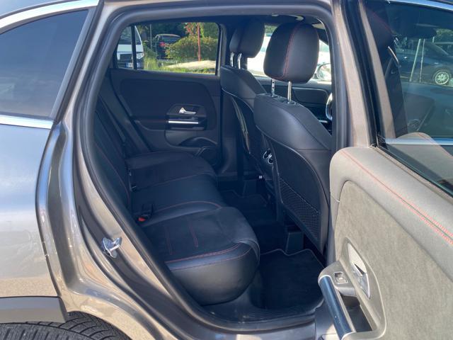 MERCEDES-BENZ GLA 200 d Automatic Premium AMG LINE