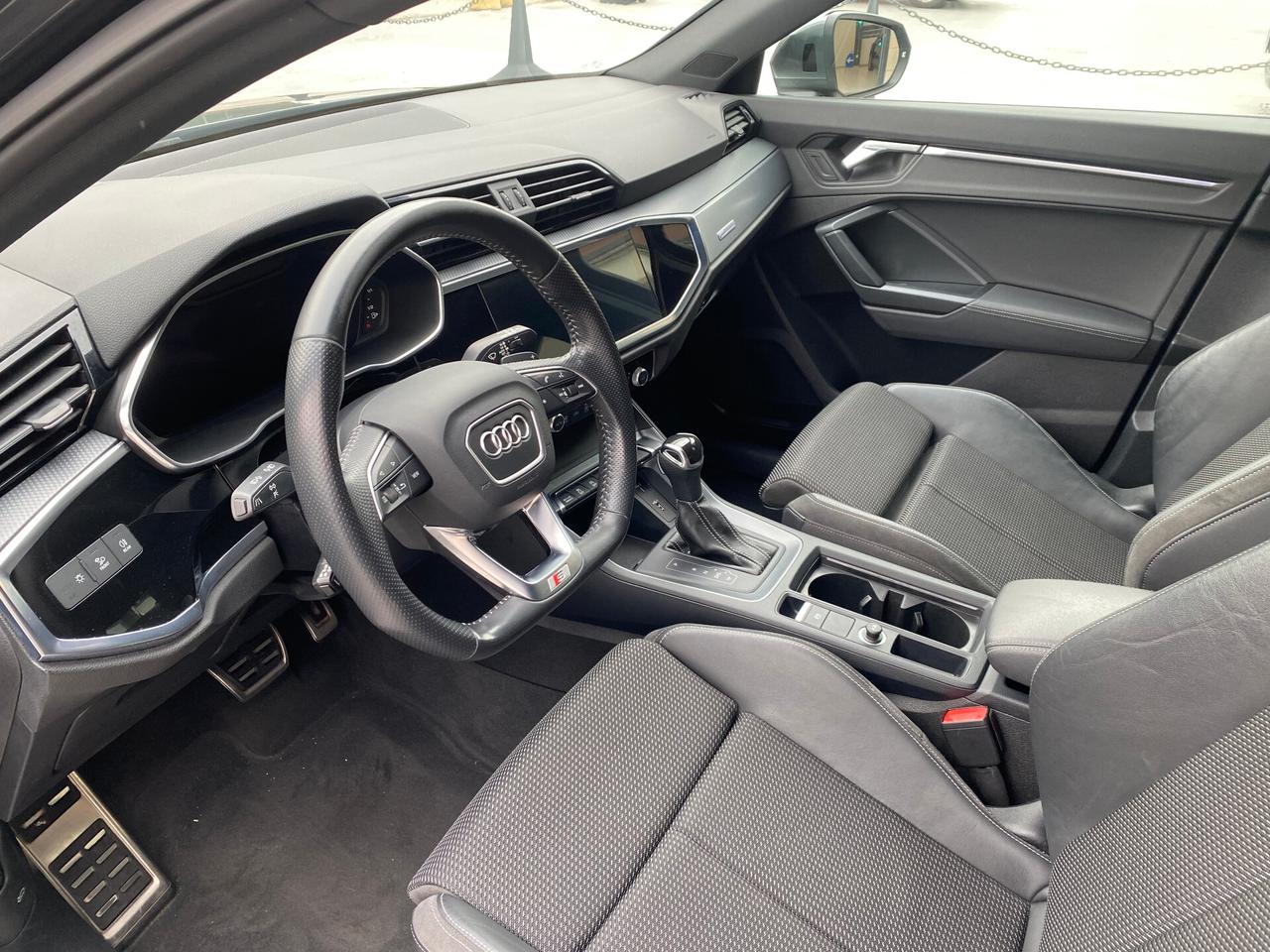 Audi Q3 SPB 35 TDI S-tronic S-line edition