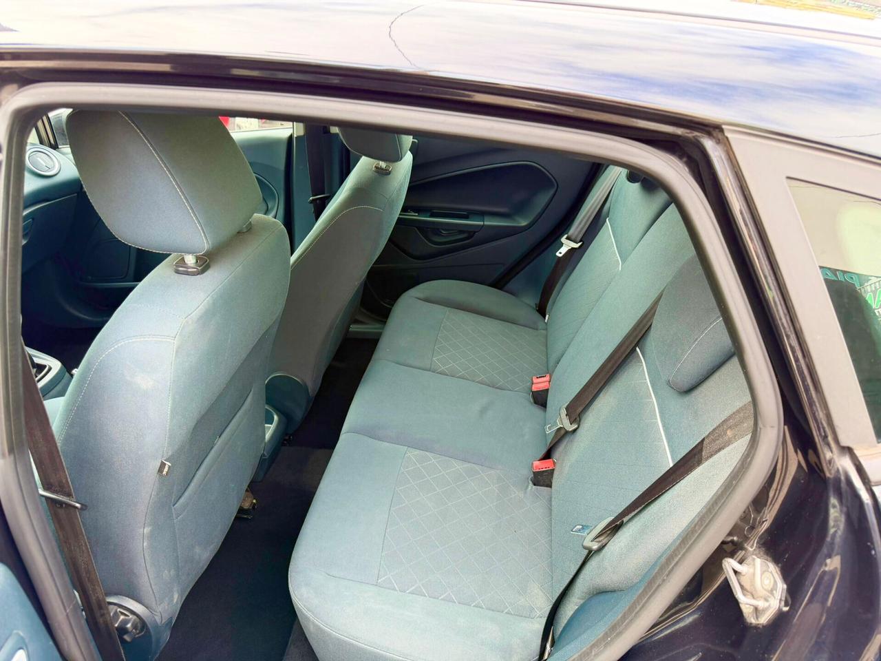 Ford Fiesta 1.4 TDCi DIESEL 70CV 5 porte - Anno 11/2012 - NEOPATENTATO