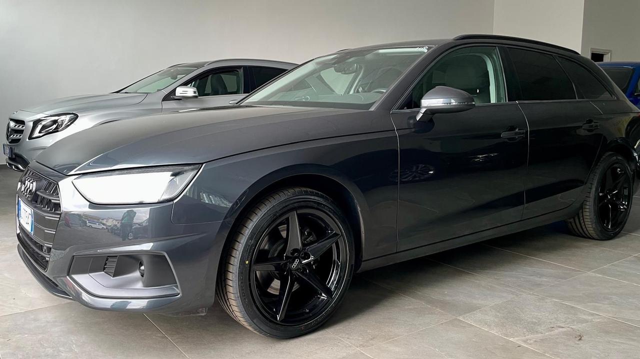 AUDI A4 AVANT 35 2.0 BUSINESS ADVANCED S-TRONIC TDI 163 CV - FULL LED, CARPLAY, CRUISE CONTROL