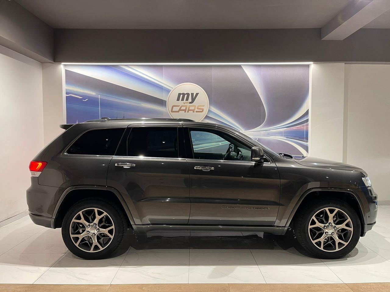 Jeep Grand Cherokee Grand Cherokee 3.0 V6 CRD 250 CV Multijet II Overland