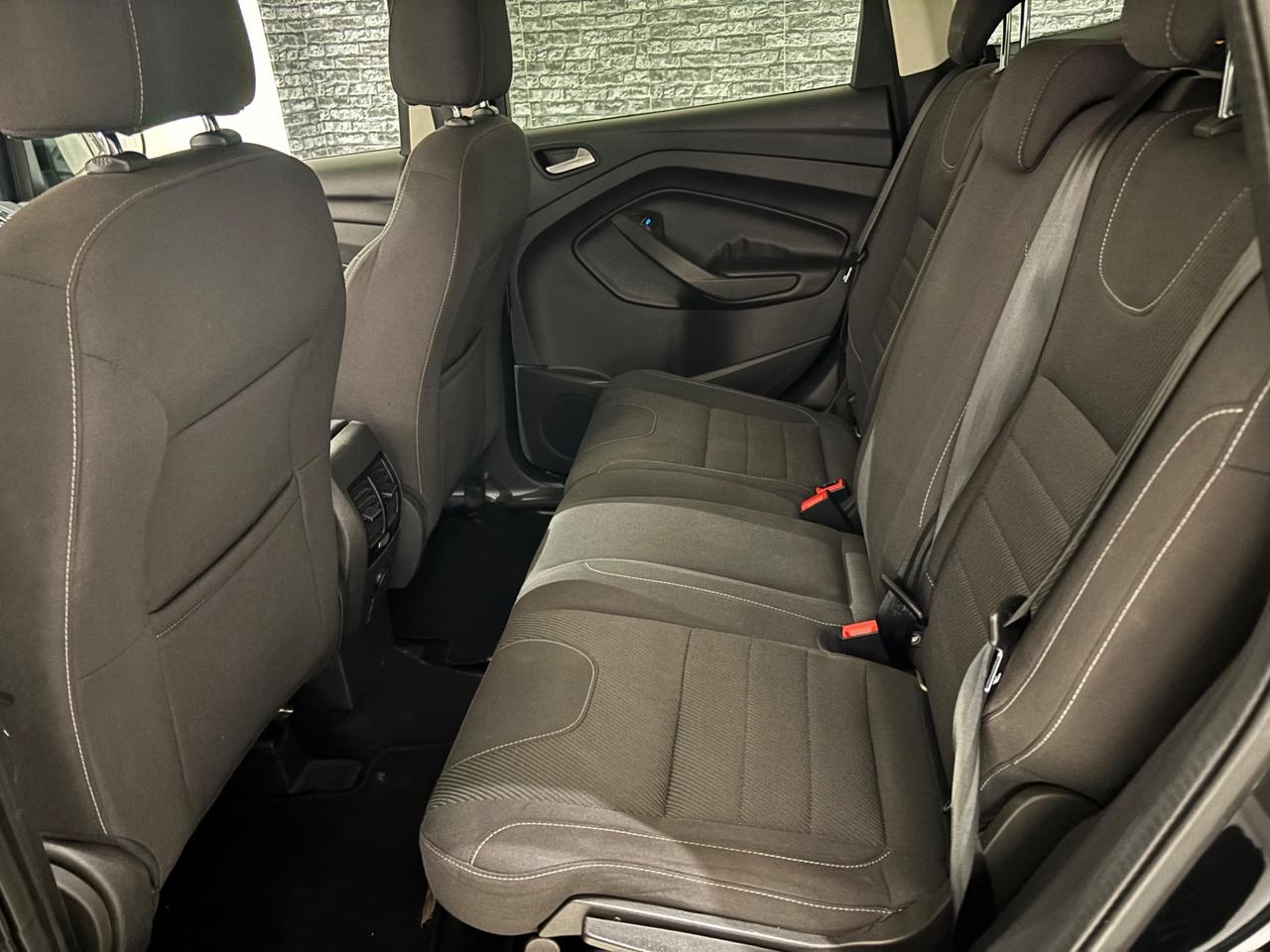 Ford Kuga 2.0 TDCI 115 CV 2WD Titanium