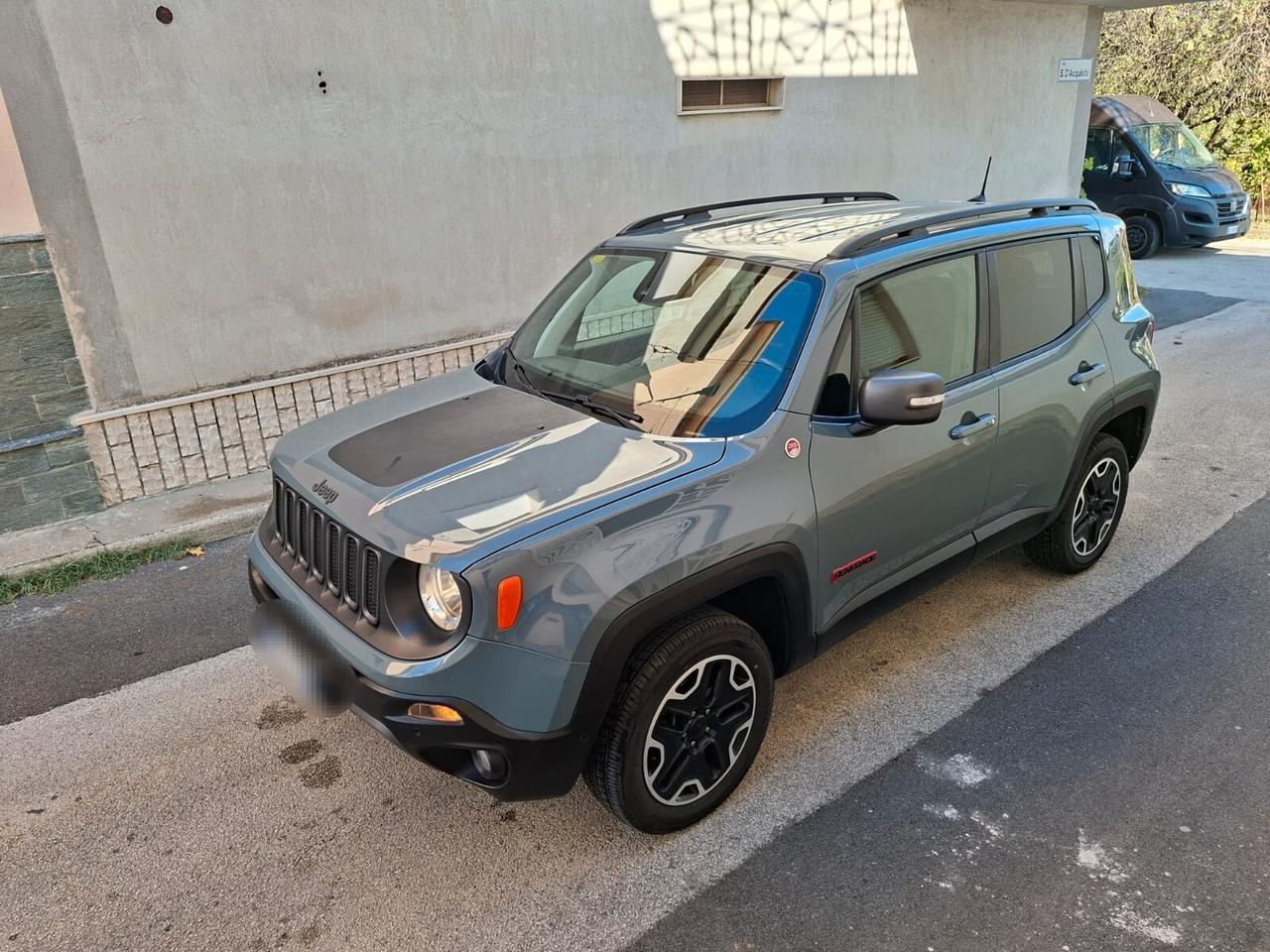 Jeep Renegade 2.0 Mjt 170CV 4WD Active Drive Low Trailhawk