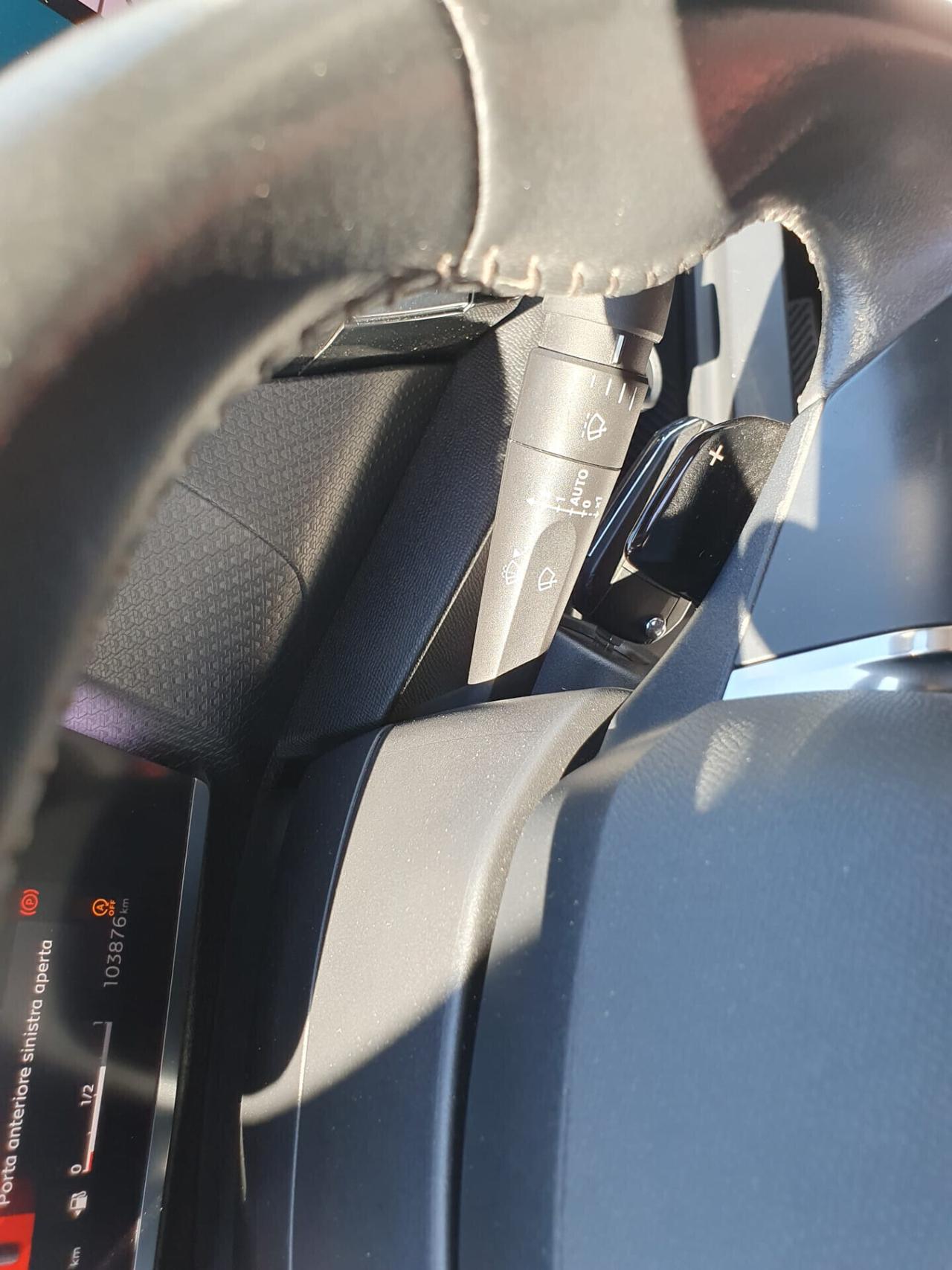 Citroen C4 BlueHDi 130 S&S EAT8 Shine