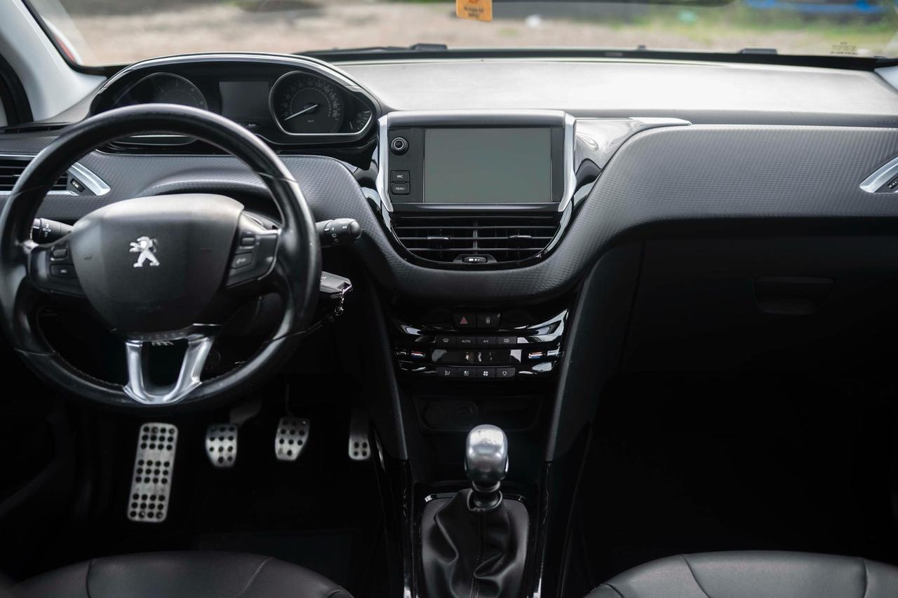 Peugeot 2008 1.6 120 gancio