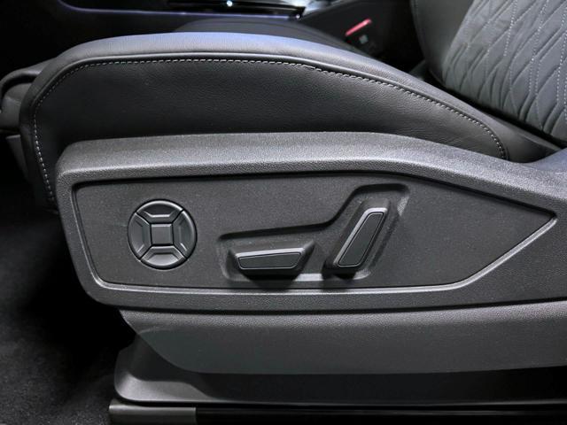 AUDI Q5 TDI 204Cv mHEV+ S tronic quattro S line edition