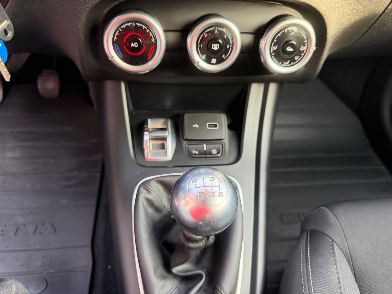 Alfa Romeo Giulietta 1.6 JTDm 120 CV Business