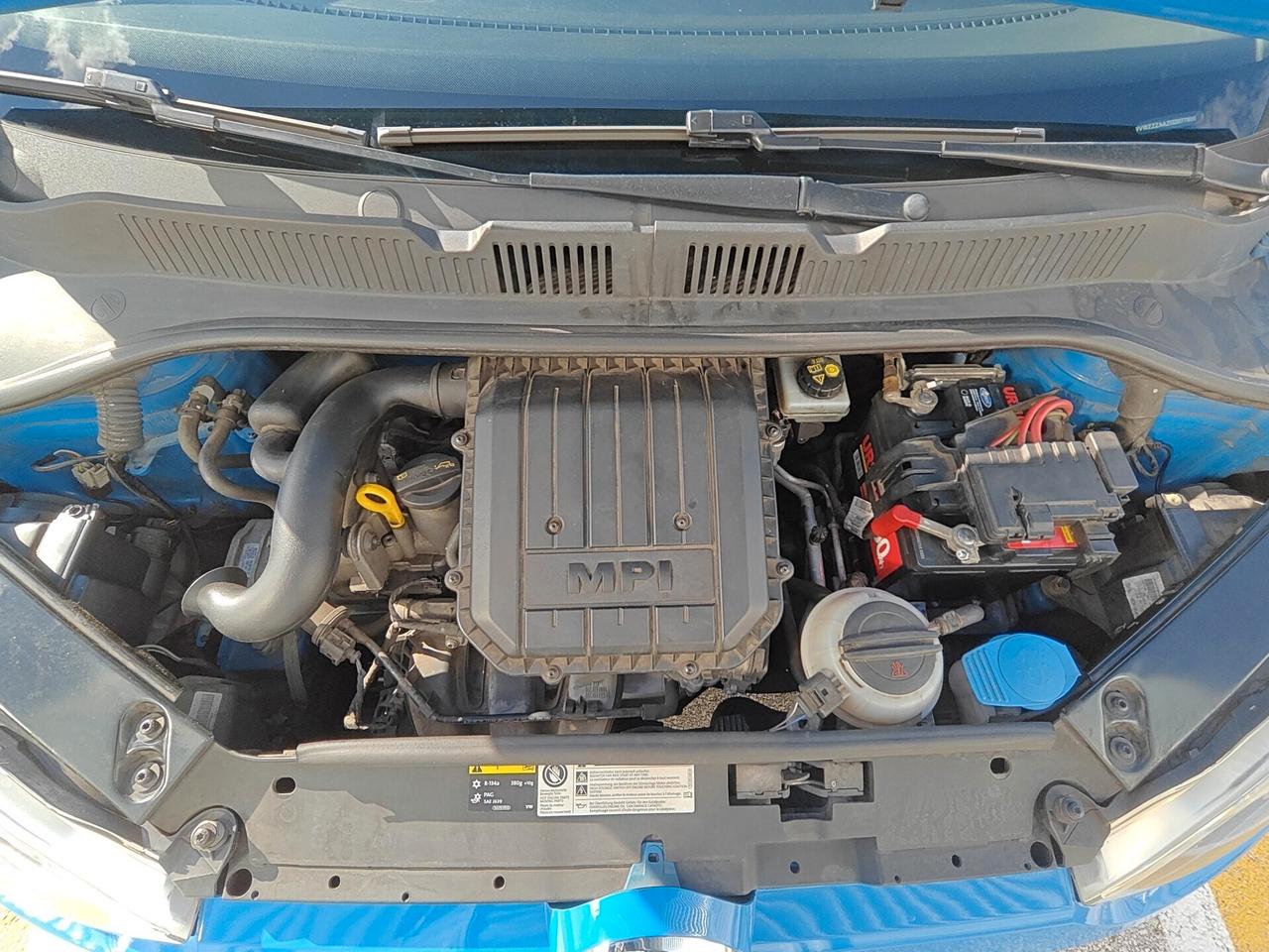 Volkswagen up! 1.0 5p. move