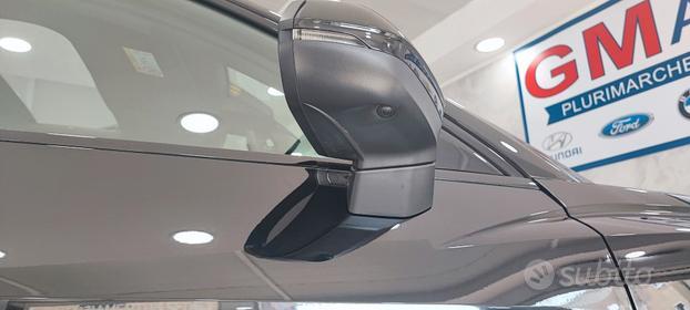 Audi Q3 RSQ3 SPB con tetto apribile italiana 2023