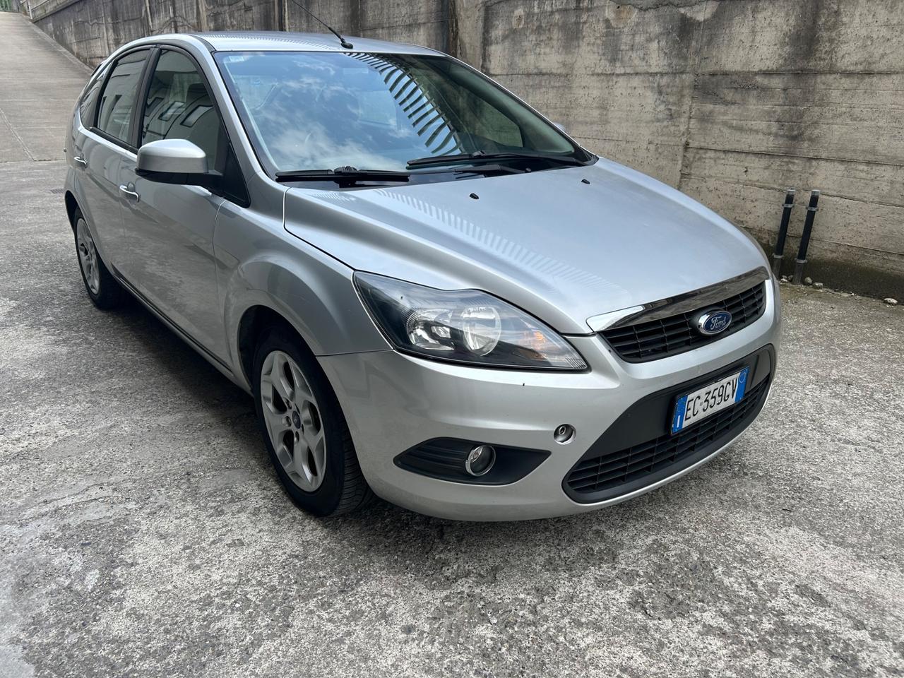 Ford Focus 1.6 TDCi (110CV) 5p. Tit. DPF