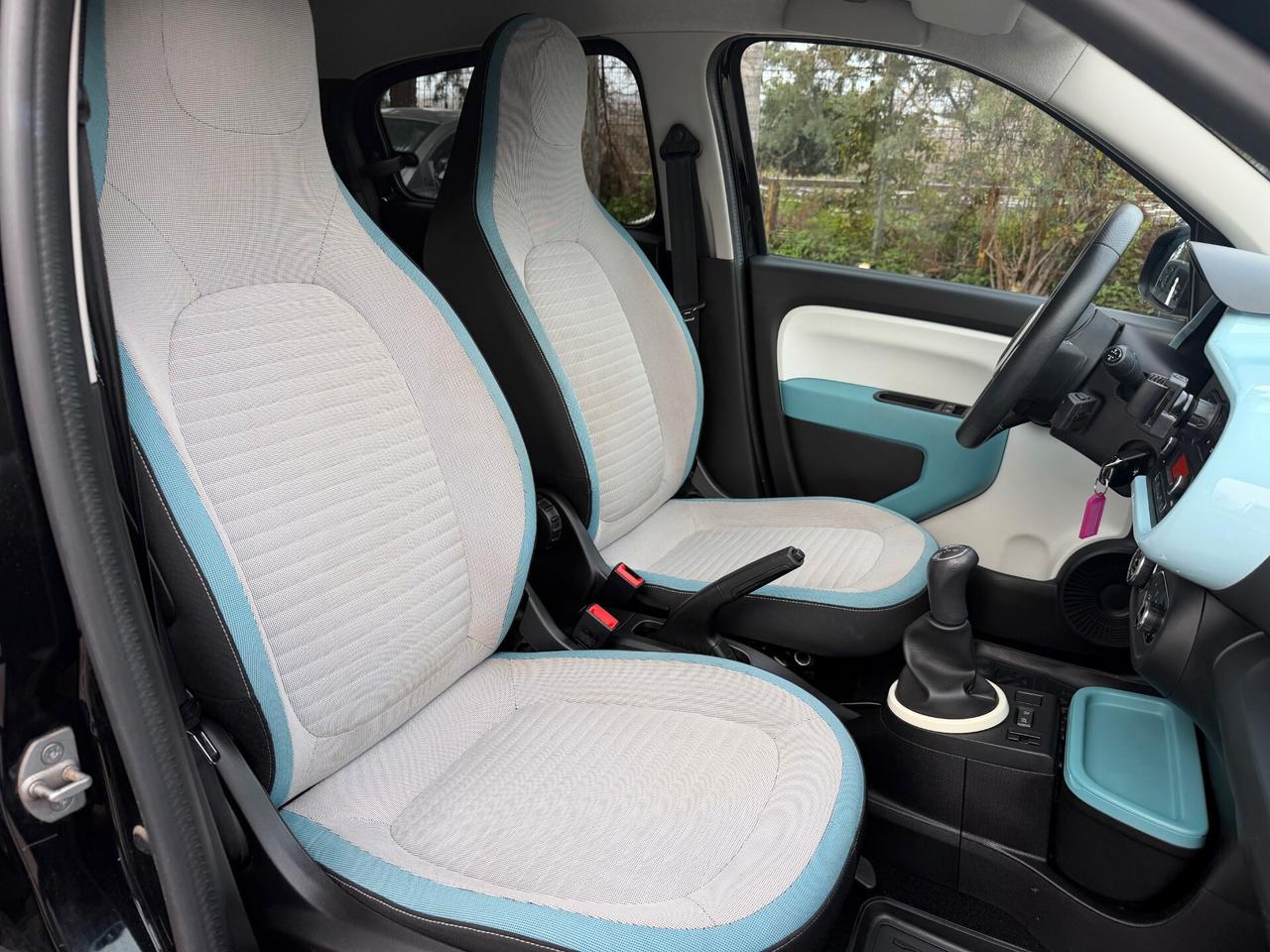 Renault Twingo 1.0 71CV SCe Cosmic