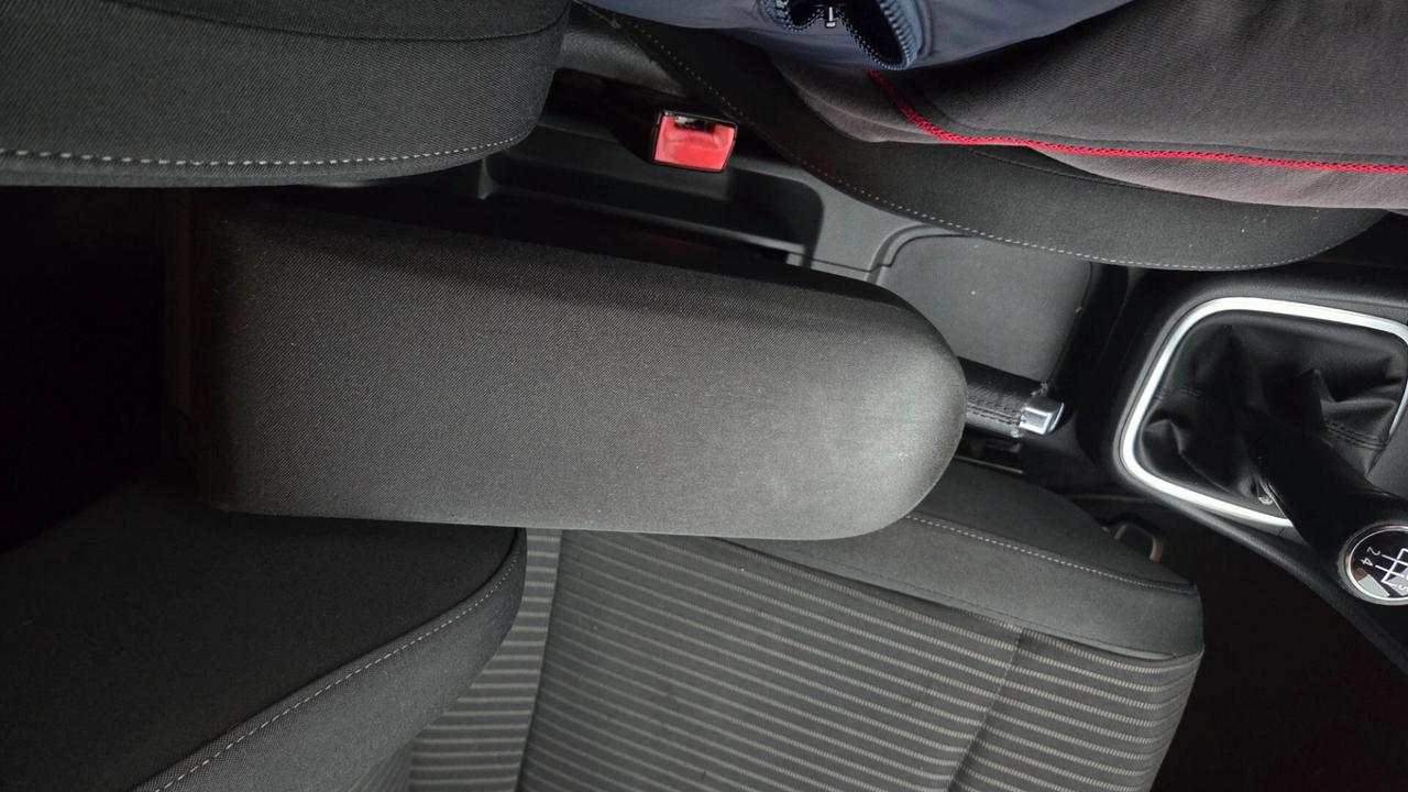 Volkswagen Polo 1.4 5 porte Highline unico proprietario neo patentati