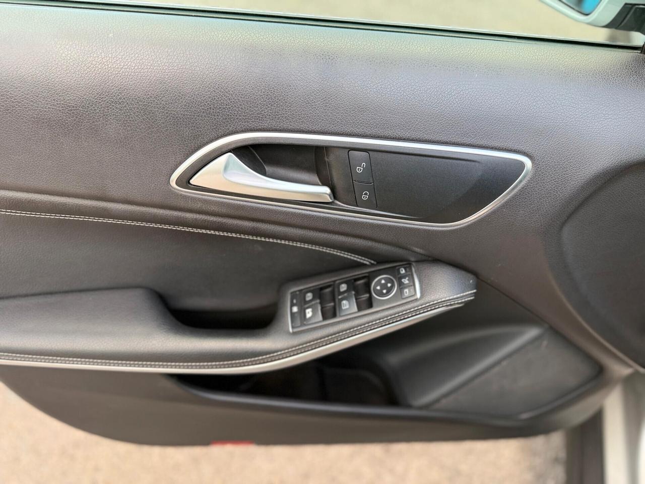 Mercedes-benz GLA 200 CDI Automatic 4Matic Sport