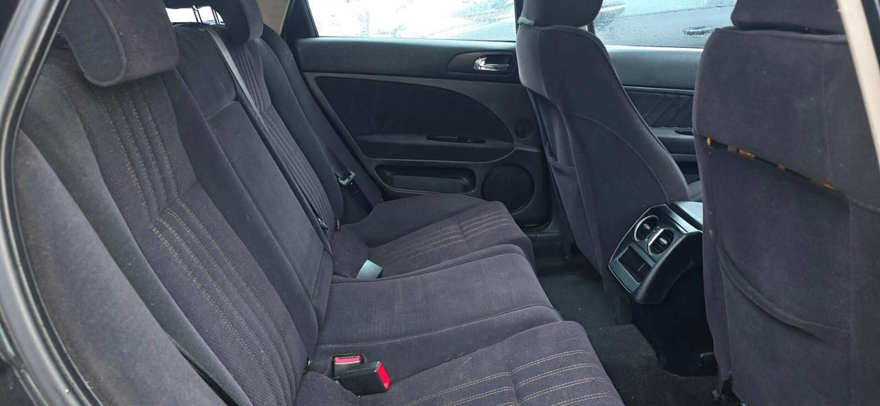 Alfa 159 tutta apena revisionata e batteria nuova