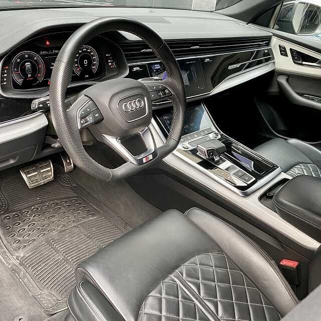 Audi Q8 SUV 45 TDI quattro tiptronic S line edition
