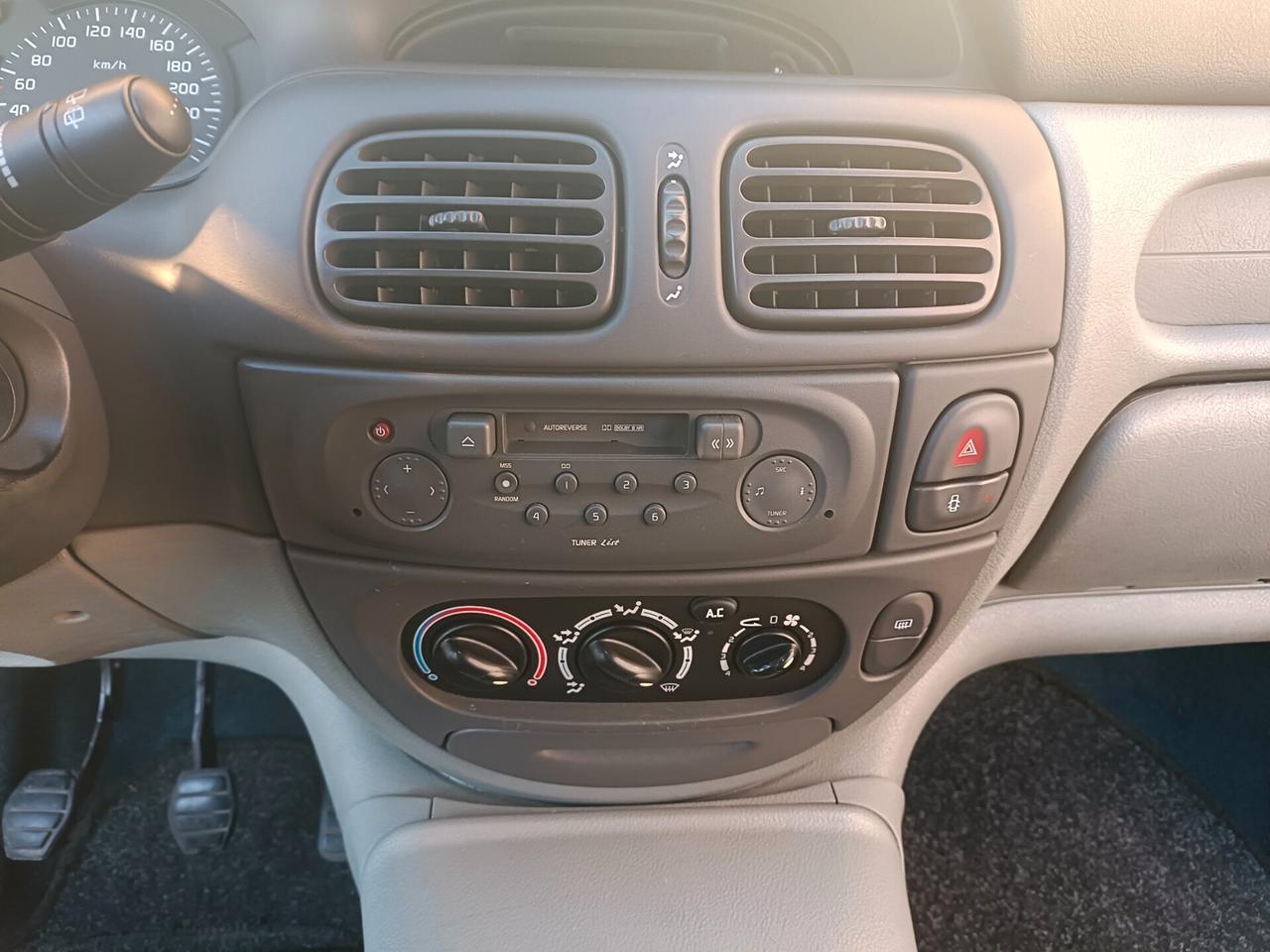 Renault Megane Scénic 1.6