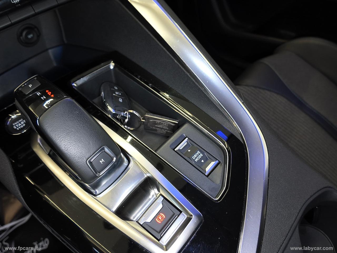 PEUGEOT 3008 BlueHDi 130 S&S EAT8 Allure