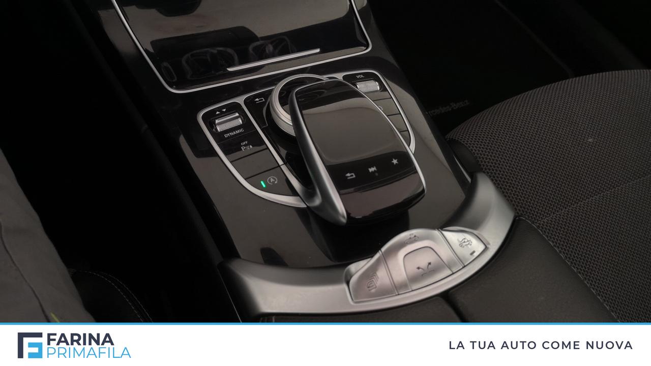Mercedes-Benz Classe C-A205 2016 Cabrio - C Cabrio 220 d Sport 4matic auto